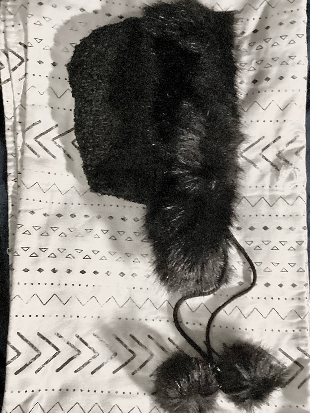 NWT Laundry by Design Faux Fur Black Trapper Hat with Pom Poms One Size
